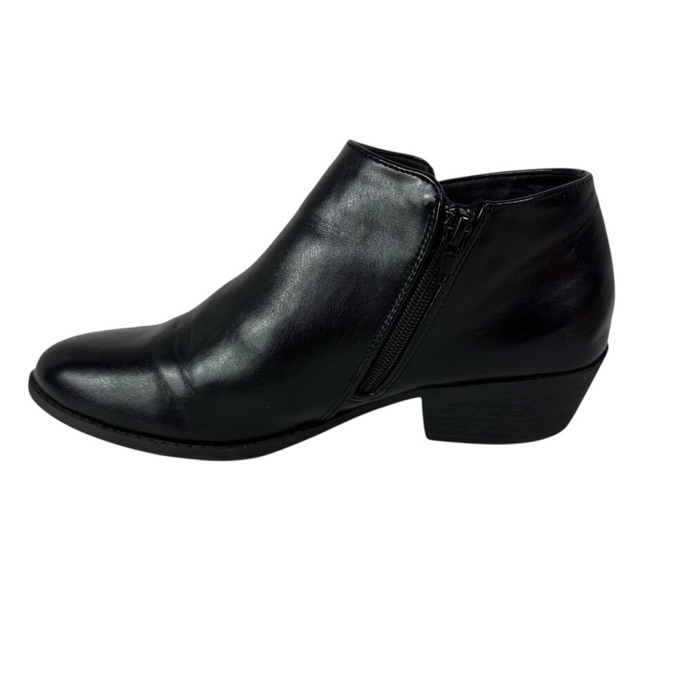 J. Adams Women's 7.5‎ Lexy Bootie Block Heel Zip